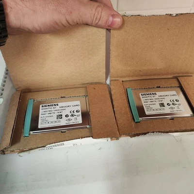 Siemens SIMATIC RAM Memory 6ES7952-1AK00-0AA0 6ES7 952-1AK00-0AA0 Speicherkarte - Bild 1 von 3