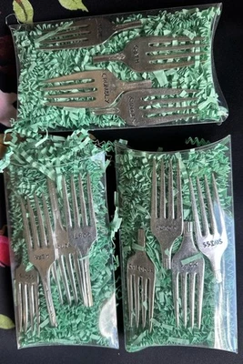 Juego de 12 marcadores de queso de tenedor horquillas modernas de acero inoxidable para tablero de charcutería Foto 1 de 4