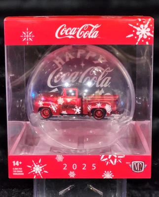 Máquinas M2 2025 Coca-Cola adorno de Navidad 1956 Ford F-100 Truck Chase Foto 1 de 4