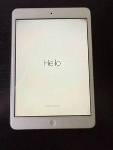 Apple iPad Mini A1432 Wi-Fi Blanco Restablecido de Fábrica con Otterbox Defender Estuche Paquete - Imagen 1 de 16