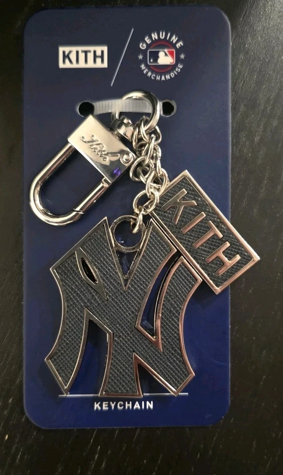 Kith X New York Yankees Keychain *BRAND NEW* - Image 1 of 1