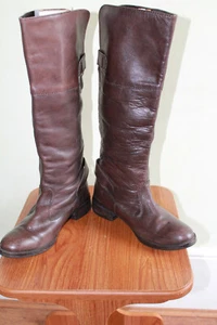 Rocha John Rocha 38 UK5 Braun Leder Kniehohe Stiefel - Bild 1 von 4