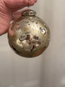 Large Etched Silver Mercury Glass 4”Diameter Kugel Ball Ornament EUC - Picture 1 of 8