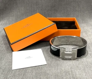HERMES Ladies Clic Clac H Wide Bracelet Black Color Palladium Plated Size GM NEW - Picture 1 of 6