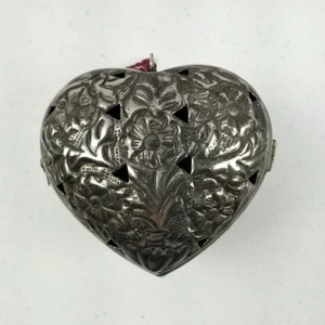 Vintage Ornament Pierced Silver Tone Metal Puffy Heart Potpourri Hanging Holder - Picture 1 of 10