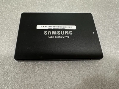 Samsung PM863 MZ7LM960HCHP-00003 2.5 pulgadas SATA 960GB SSD 6Gb/s SSD Foto 1 de 2