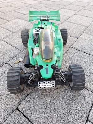 4WD off road Buggy in grün      RC 1:10 Verbrenner (4×4 Antrieb) - Bild 1 von 3