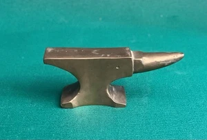 Vintage Brass Anvil Mini Figure, Silversmiths Jewelers Tool Paperweight - Picture 1 of 4