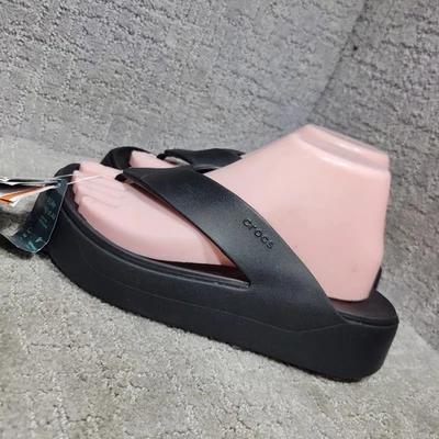 Sandalias Crocs Getaway para mujer talla 9 EE. UU. negras con cuña gruesas plataforma abatibles Foto 1 de 4