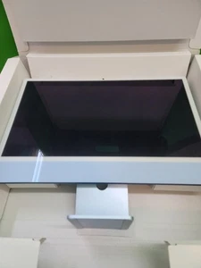 Apple iMac 24" (256GB SSD, Apple M4, 16GB RAM, 8-Core GPU) Silver - Picture 1 of 9