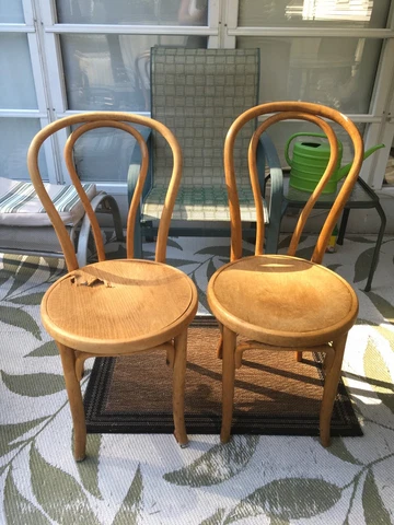 Two vintage Astra Bentwood Company NYC bentwood chairs Cover