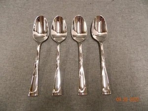 LOT 4 Towle Blossom 18/10 Vietnam Stainless Glossy Swirls Teaspoons - Picture 1 of 3