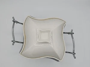 Godinger 1 Quart Covered Porcelain Baker Chafing Dish with Warmer Stand - Picture 1 of 4