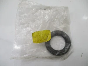 BMW OE Differential Drive Flange Seal - 2800 Bavaria 530i 528i 630csi 633csi - Foto 1 di 4