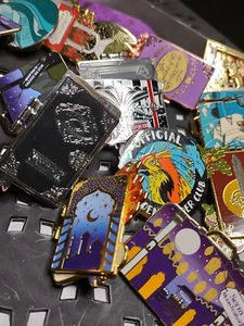 Lote de Pin y Llavero Vert Cool Owcrate Variedad Pin Lote Colección ZT13 - Imagen 1 de 6