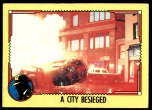 1990 Topps Dick Tracy #79 Eine belagerte Stadt - Bild 1 von 2