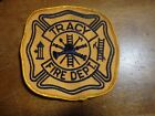 TRACY CONNECTICUT FIRE DEPARTMENT FIRE FIGHTER EMT   1950S PATCH  BX BB#3