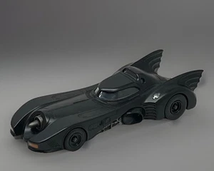 Batmobile Diecast Pull Back Car 1:32 DC Comics Batman Walgreens Exclusive 98681 - Picture 1 of 11