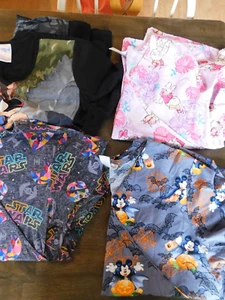Lot of 4 Disney Scrubs XL Shirts Star Wars Halloween Daisy Snow White Tops - Picture 1 of 9