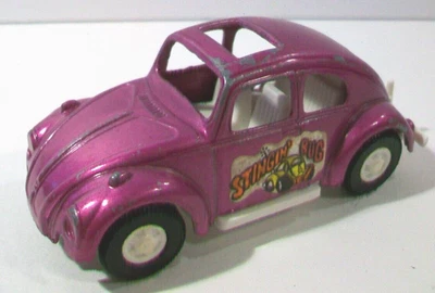 Tootsietoy Toughs VW Volkswagen Beetle Stingin' Bug Die-Cast Car, 1970's, Purple - Image 1 of 4