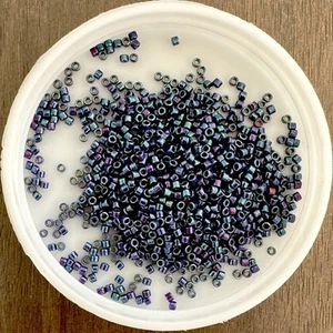 11/0 MIYUKI Seed Beads, Delica, Metallic Midnight Purple (DB0135) (DB135), 5g - Picture 1 of 1