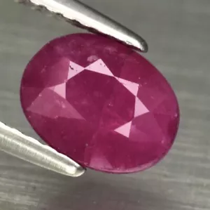 RUBY 1.68 ct Pinkish Red Oval 7.6x6.0x4.0 mm Natural Untreated from Kenya - Foto 1 di 24