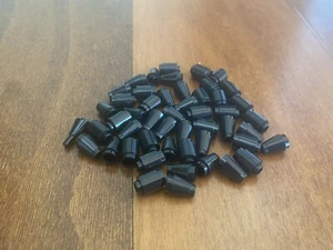 LEGO Parts x50 Redondo 1 x 1 Tachón Abierto y Redondo 1 x 1 Tachón Abierto Negro - Imagen 1 de 3