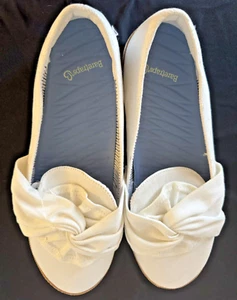 Baretraps Damen Slipper weiß Halbschuhe (9,5 W) Neu mit Etikett - Bild 1 von 4