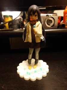 Azusa Nakano Azu-nyan Graduation Trip Premium Figur IchibanKuji Band K-ON Movie - Bild 1 von 6