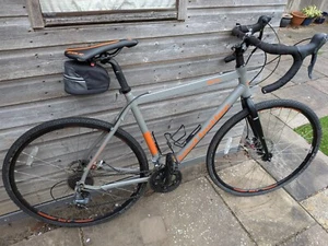 Claud Butler Alto CX9 cyclocross 16 gear bike - Picture 1 of 4