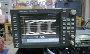 Vectorscope de forma de onda Tektronix WFM700M HDSDI (con opción de ojo y fluctuación) y au - Imagen 1 de 20
