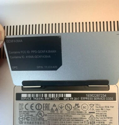 Dell XPS 15 Touchscreen Laptop - Intel Core i7 - 4K Ultra HD - GeForce GTX 1050 - image 1 of 4