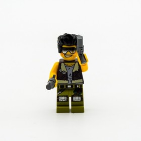 Monster Fighters Frank Rock Minifig + Gray Pistols x Brown Top 2 LEGO mof015