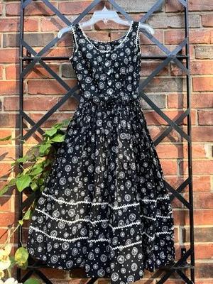 Sweet Vintage 1950s Black And White Sundress With Full Skirt And Ric Rac Trim XS - Image 1 of 4