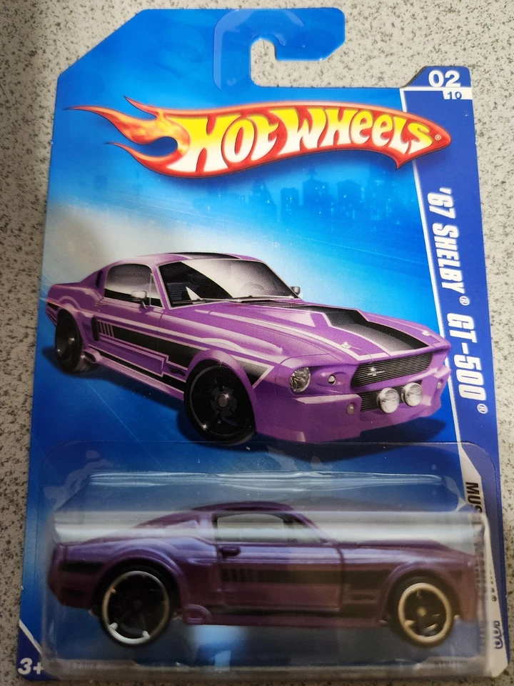 Hot Wheels 2009 Muscle Mania '67 Shelby GT-500, Roxo - Imagem 1 de 1