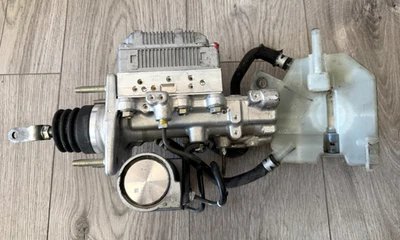 Bomba abs cilindro maestro refuerzo freno Lexus Es300H 2013-2015, 4721033150, OEM Foto 1 de 4