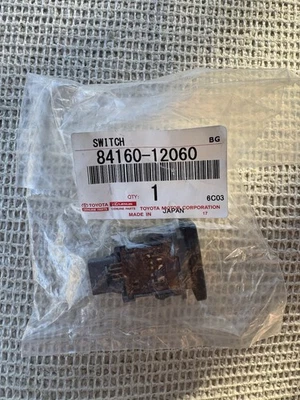 Interruptor de lámpara antiniebla TOYOTA genuino Scion IQ FR-S XB RAV4 C-HR 84160-12060 OEM Foto 1 de 2