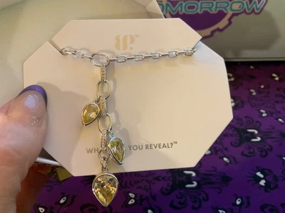 Collar Bomb Party Noviembre 2025 NK12862 Notas Del Medio Rodio Foto 1 de 3