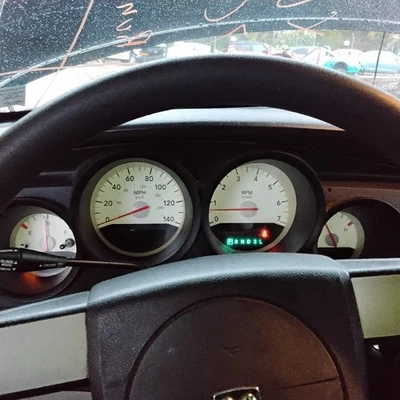 Dodge Charger OE 2007 velocímetro calibre grupo 139 k millas Foto 1 de 4