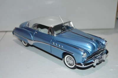 Buick Riviera 1949 azul techo rígido 1:24 coche diecast Franklin como nuevo con etiqueta colgante Foto 1 de 4