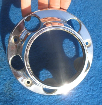 Ford F 150 Bronco 1982 1996 1 rueda centro original OEM FOMOCO bonito cromo Foto 1 de 4