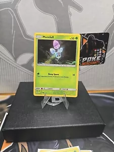 Morelull 3/18 Common Holo Detective Pikachu Mint Pokemon Card - Foto 1 di 2