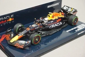 1:43 MINICHAMPS 410221811 ORACLE Red Bull Racing RB18 Japanese GP 2nd 2022 #11 - Picture 1 of 5