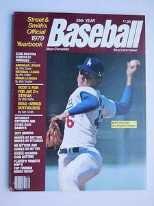 1979 STREET SMITH'S BASEBALL YEARBOOK - Burt Hooton L.A. Dodgers -Nice gloss -EX - Picture 1 of 5