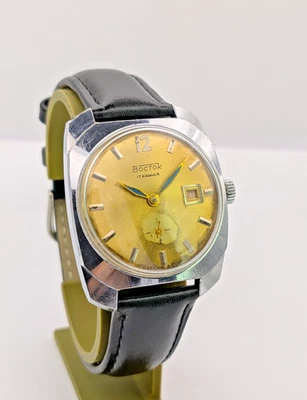 VINTAGE Men's Wristwatch VOSTOK Mechanical Watch 2605 SOVIET USSR Serviced Men - Image 1 of 4