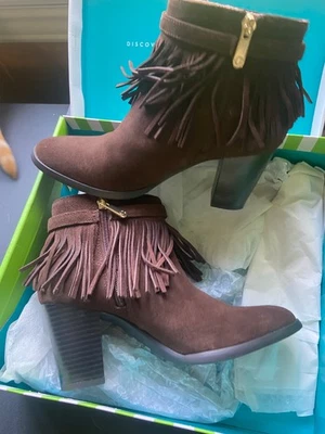 踝靴女式 7 中号麂皮绒条纹踝靴 C Wonder 棕色皮革二手状况完好 — 第 1/4 张图片