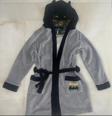 Dressing gown / Bathrobe Batman grey hooded mask size 8-9 years - Image 1 of 4