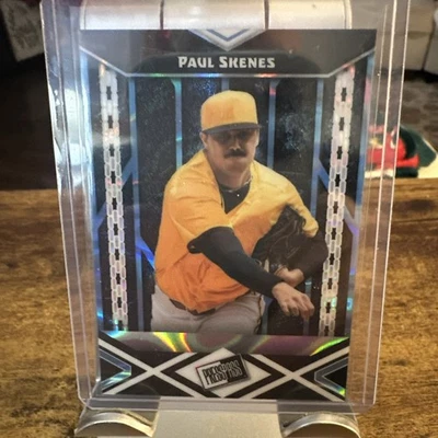 Reflector Paul Skenes 2024 Leaf Press Pass prueba de preproducción 1/1 Foto 1 de 4