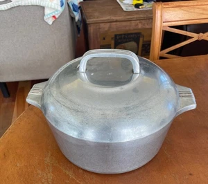 Bonito horno holandés tostador Magnalite Warner Ware 4248P con remache ENVÍO GRATUITO - Imagen 1 de 8