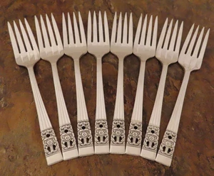 Oneida Coronation Set of 8 Salad Forks Community Silverplate Flatware Lot K - Picture 1 of 5